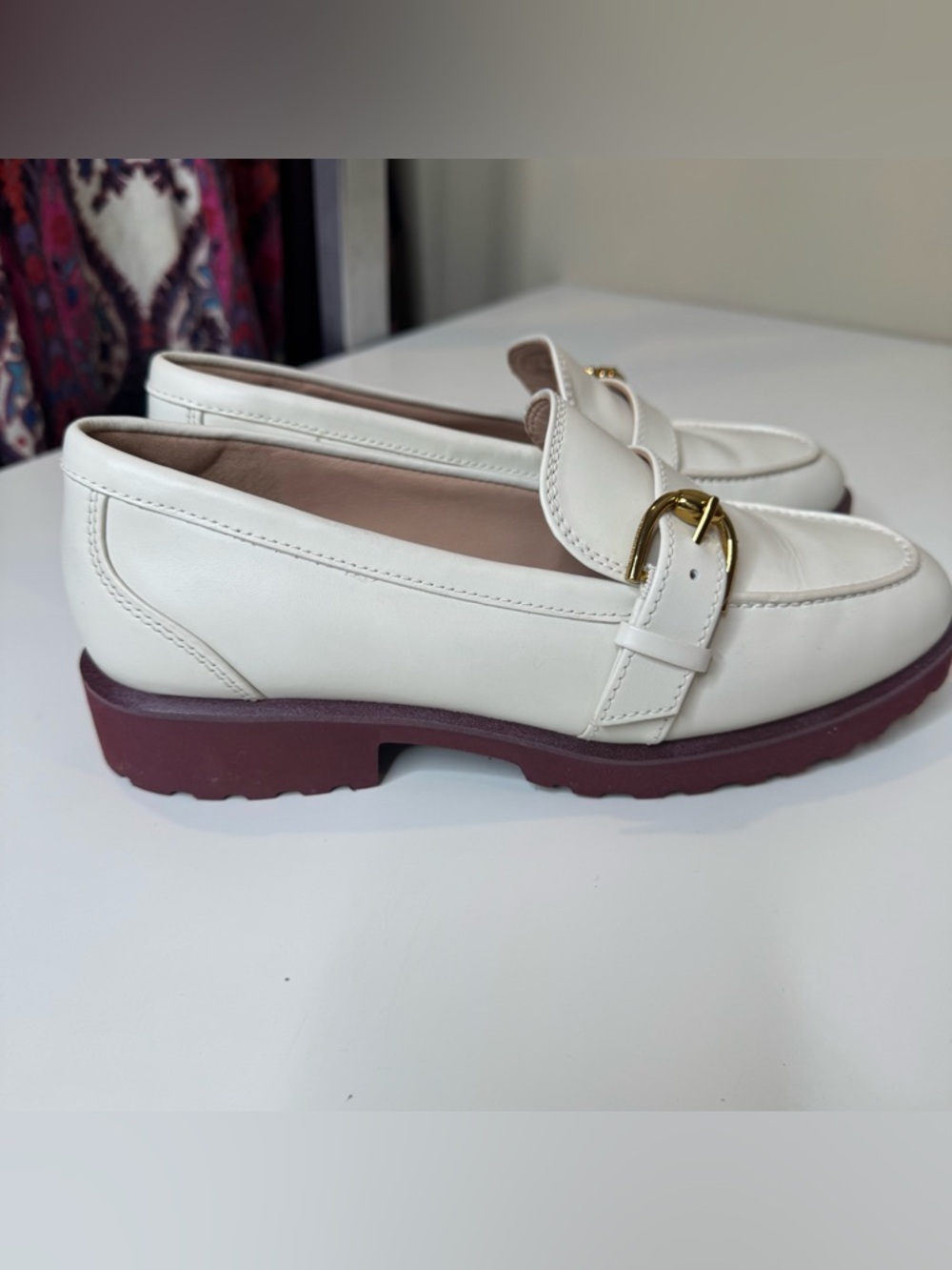 Cole Haan White Leather Loafers Gold Horsebit Size 8 - Picture 3 of 10